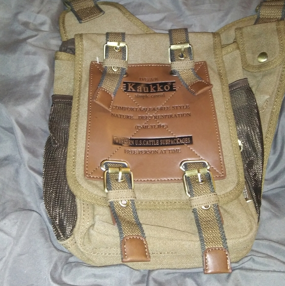 E Kaukko Shoulder Bag - Picture 1 of 1